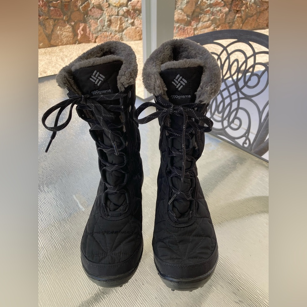 Columbia Minx Mid Omni-heat Twill Black Winter Boots. Waterproof. 200g insul.